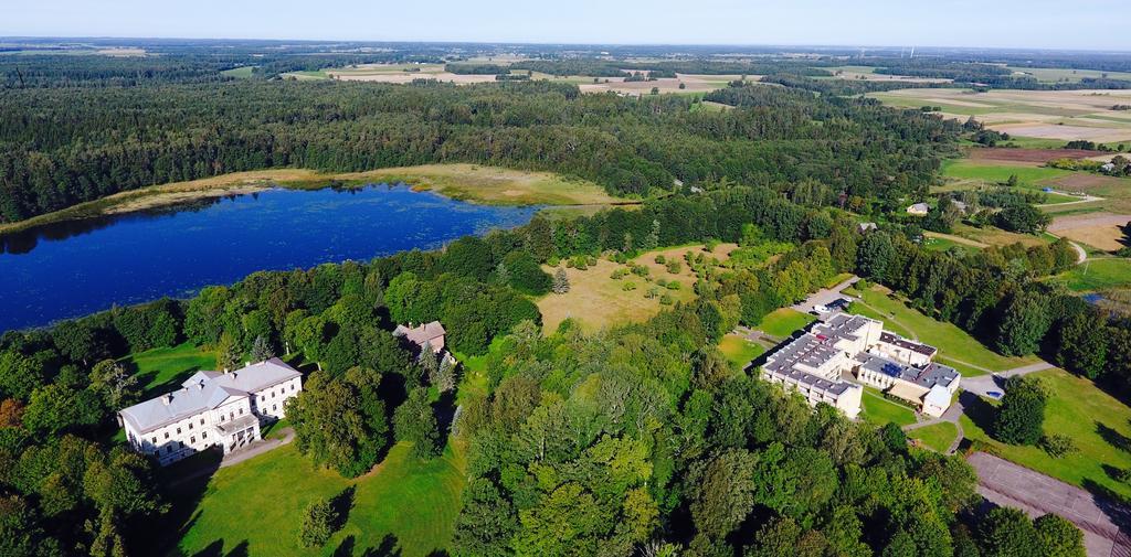 Hotel Plinksiu Plinkšės Bagian luar foto